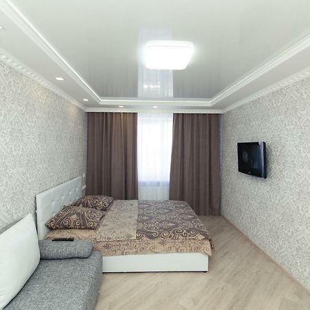 Luxury Apart-Hotel On Kondrateva Street Sumy Exterior foto
